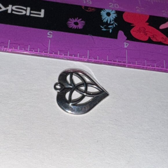 Triquetra Heart Design Sterling Silver Pendant - Picture 12 of 16
